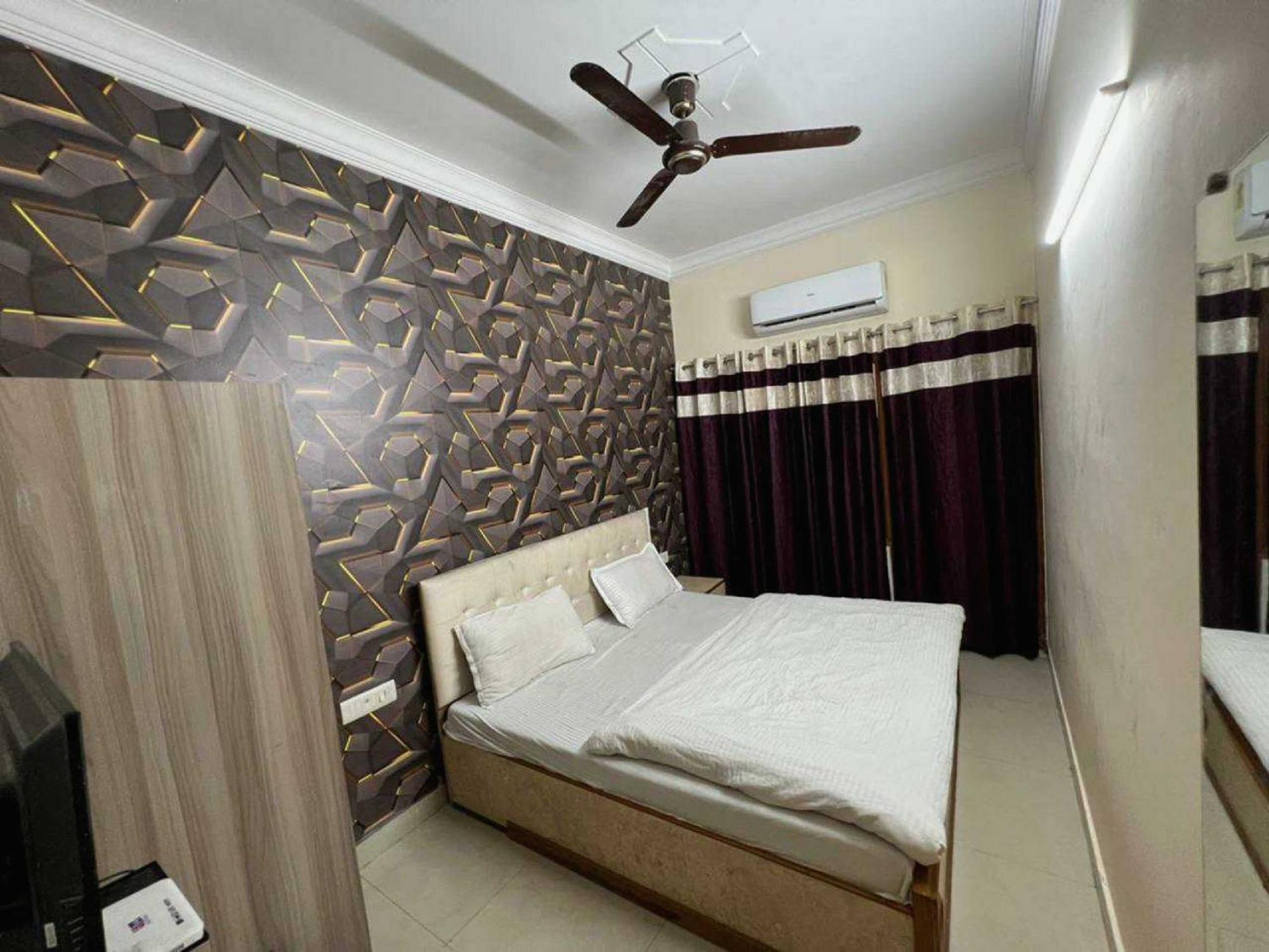 Hotel Anand Amritsar Luaran gambar