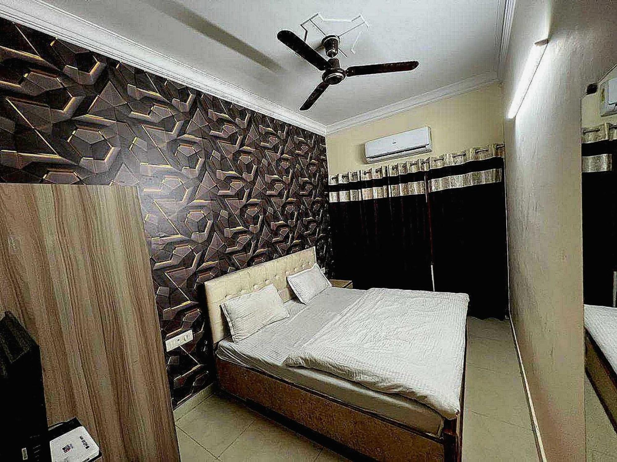 Hotel Anand Amritsar Luaran gambar