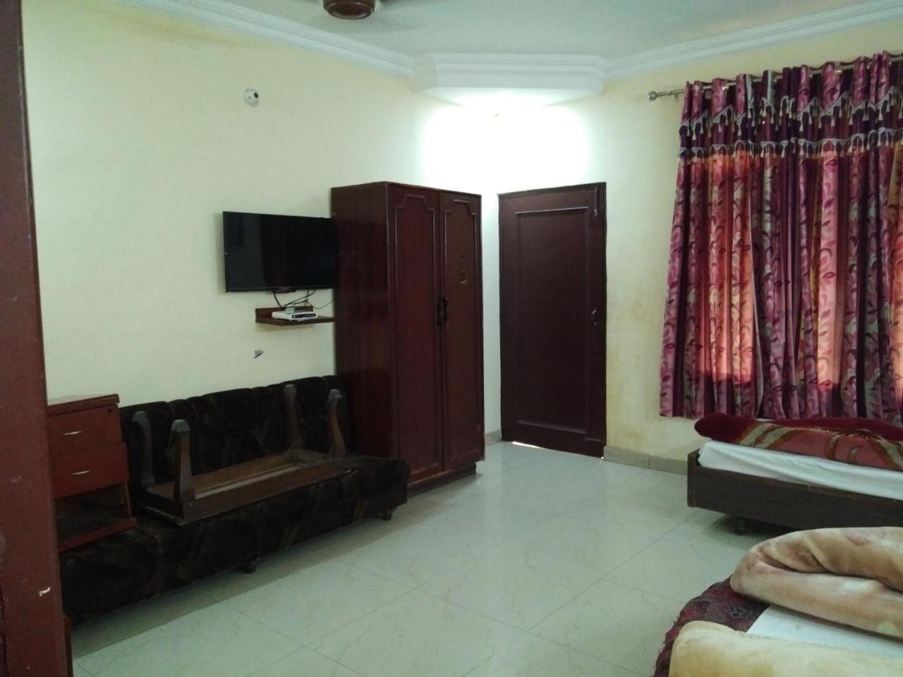Hotel Anand Amritsar Luaran gambar
